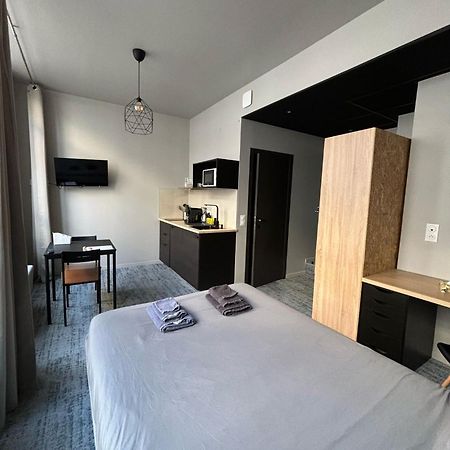 Le 12 Wifi Cosy Parking Gratuit Apartment แซงต์-เอเตียน ภายนอก รูปภาพ